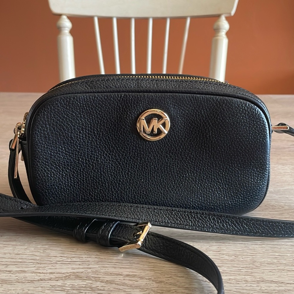 Michael Kors Crossbody Handbag
